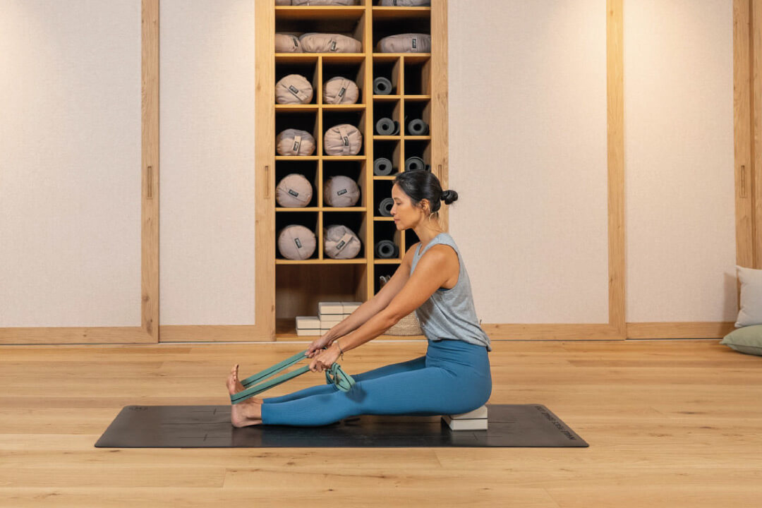 5 posturas de yoga para empezar mejor el día
